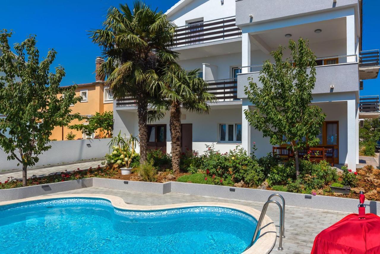 Apartments Baldo Vodice Exterior photo